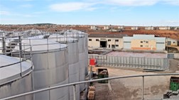 Vibrotamiz, reactor biológico SBR y operación en modo MBR en vendimia